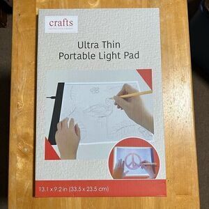NWT Crafts Ultra Thin Portable Light Pad USB Power‎ 13.1"x 9.2"